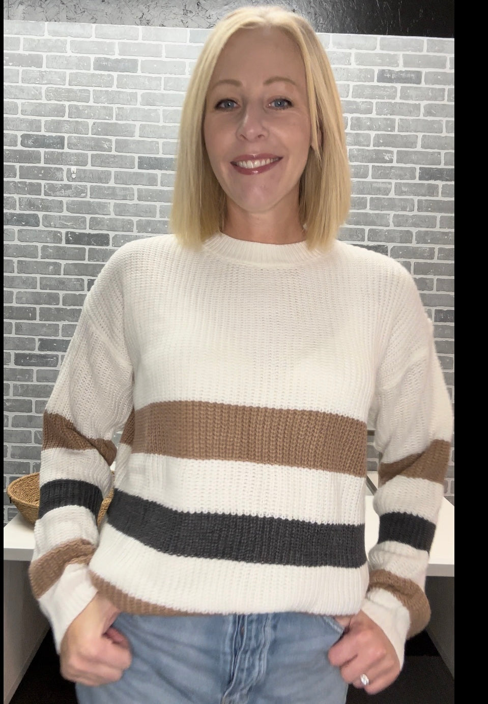 PRISCILLA SWEATER