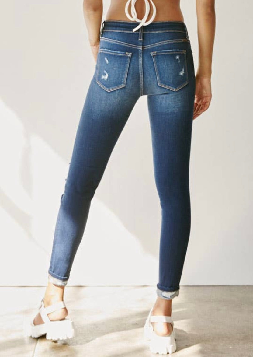 MID RISE CUFFED ANKLE SKINNY