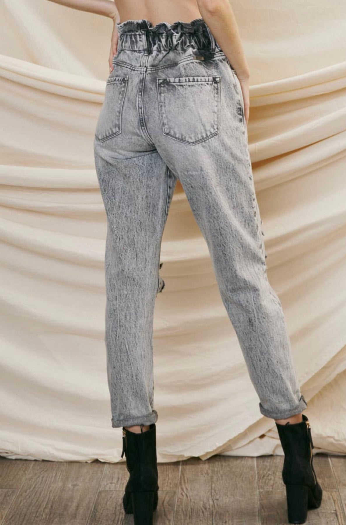 IN THE BAG PAPER BAG JEAN