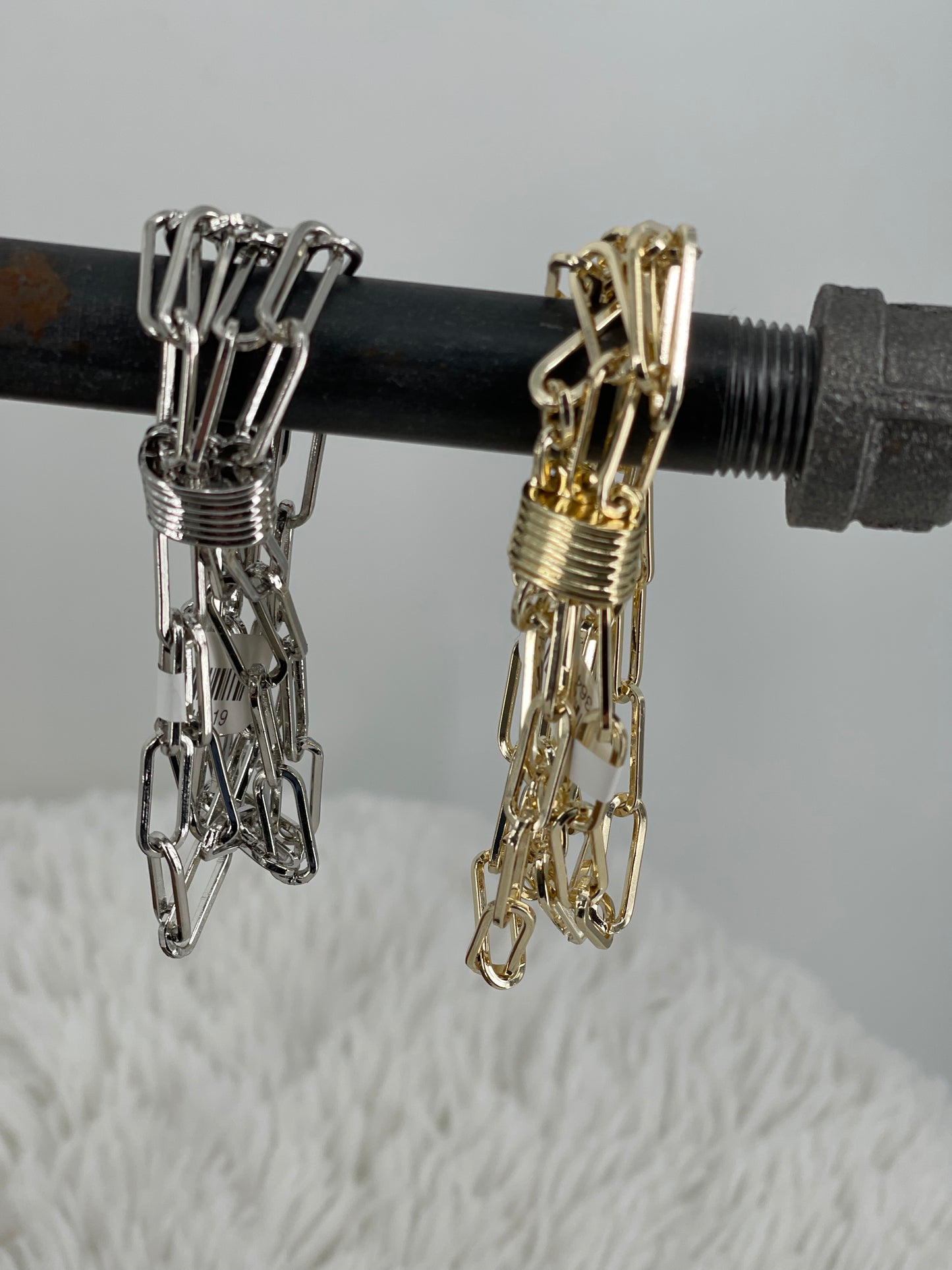 ARUNA MAGNETIC BRACELET