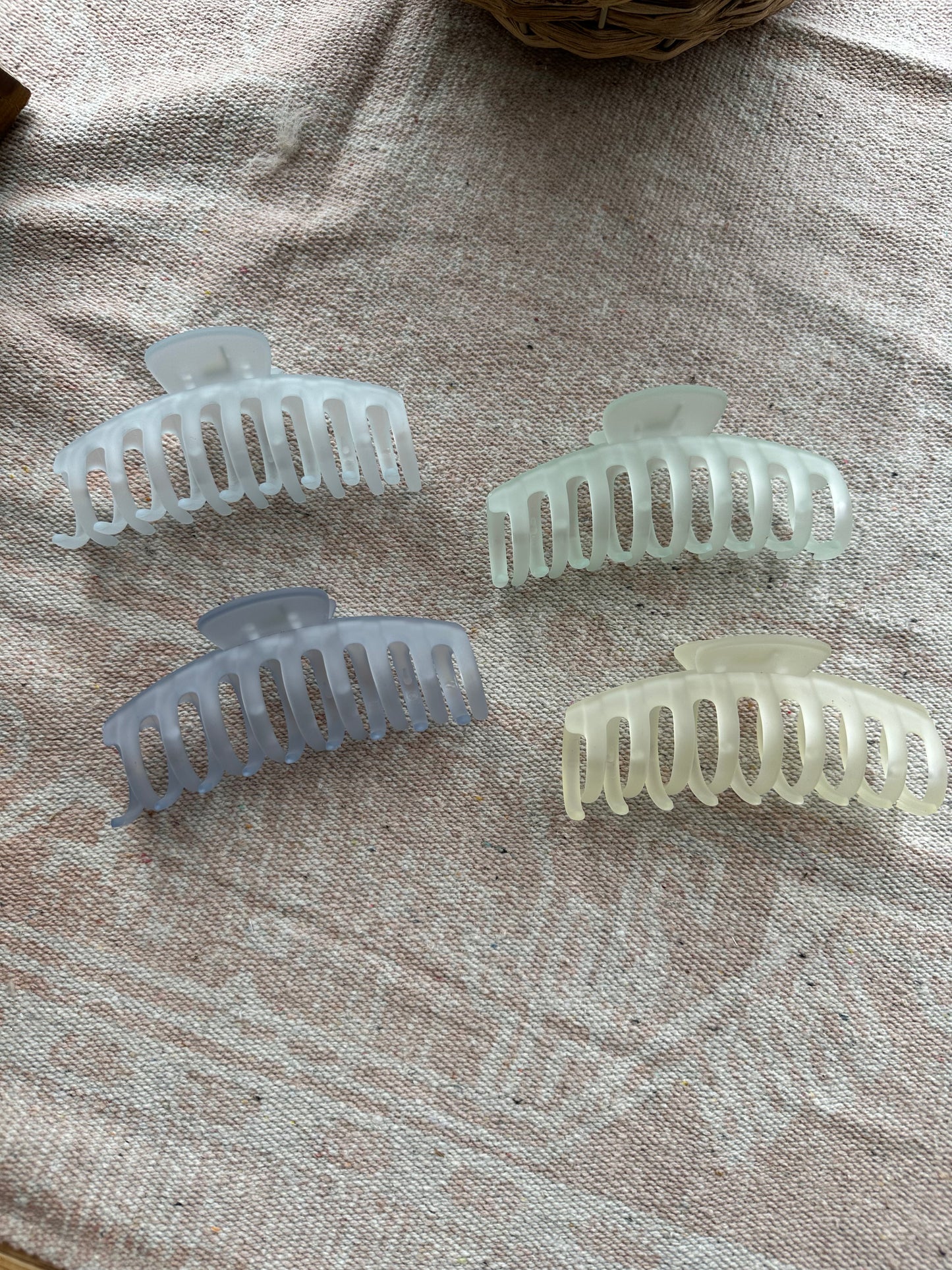 Space 46 Wholesale - Candy Hair Clips