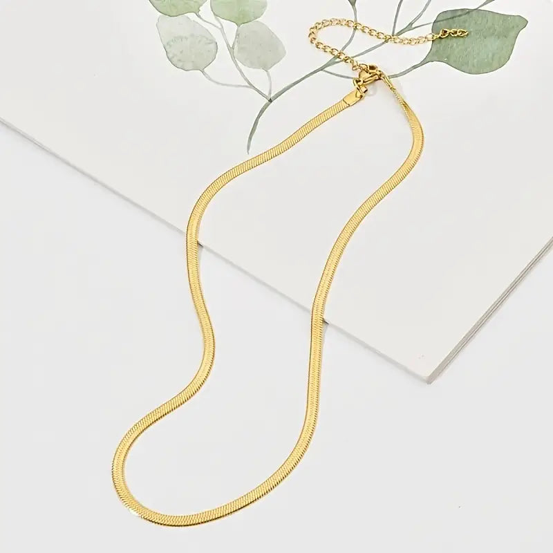 HERRINGBONE NECKLACE