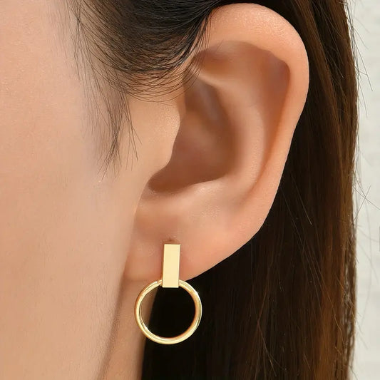 GOLD ROUND EARRING