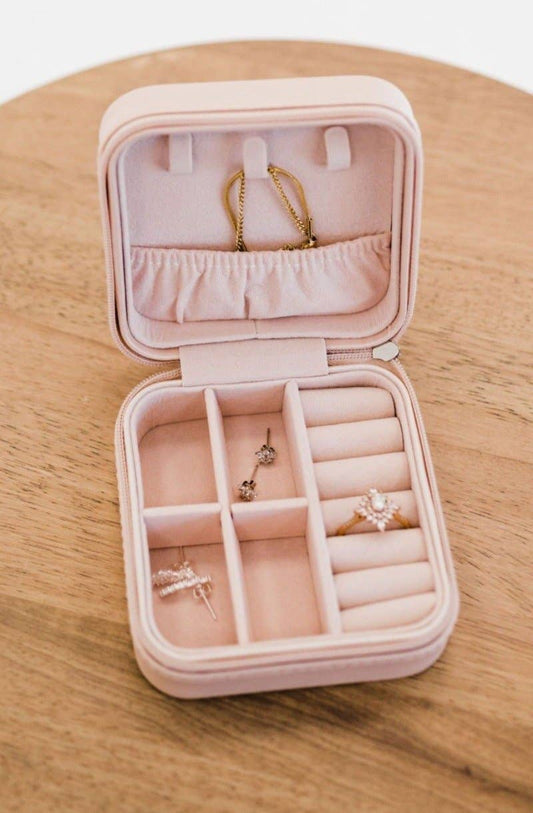 Christina Jewelry Case