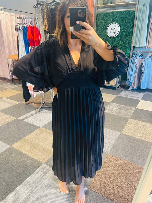 3/4 BATWING SLEEVE PLEATED WOVEN MIDI DRESS